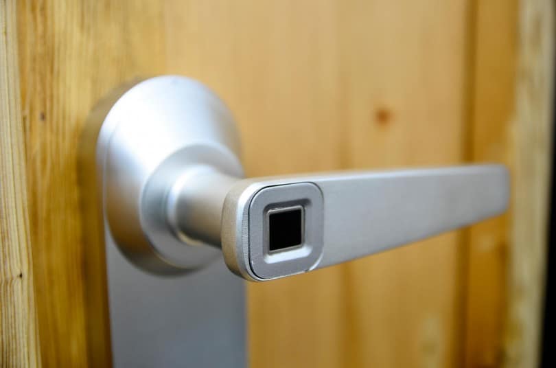 poignee de porte intelligente a empreintes digitales ola - Le Blog ...