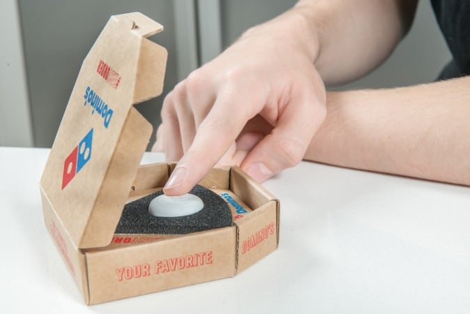 bouton Easy Order pizza Domino's