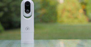 Eyecloud Cam ne perdra pas de temps à enregistrer des intrus félins