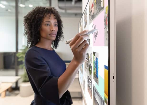 Surface Hub 2S - Le tableau blanc numérique de Microsoft 1