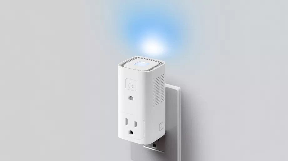 Awair Glow C combine à la fois une prise intelligente, un capteur d’air et une veilleuse 1