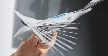 Festo crée un robot inspiré des martinets