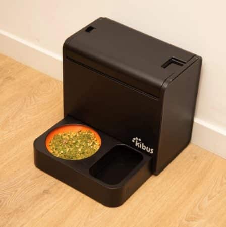 Le Kibus sert automatiquement des repas chauds pour les chiens 1