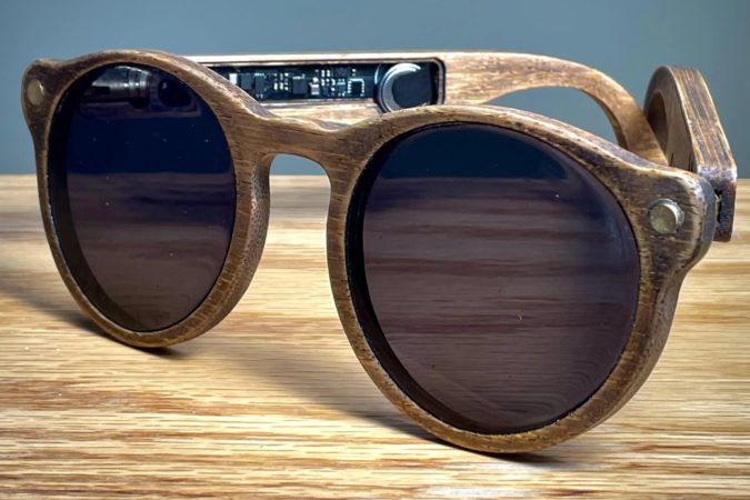 Des lunettes intelligentes pour le bricolage éclairent les directions à suivre