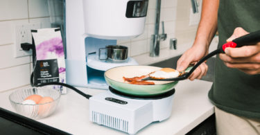 Yo-Kai Express présente Takumi un appareil de cuisson intelligent