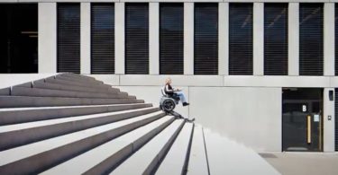 Scewo Bro - Un fauteuil roulant intelligent nouvelle génération