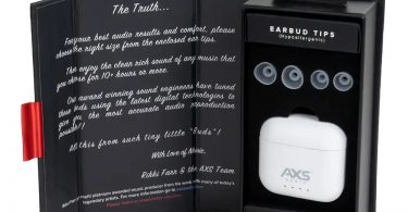 AXS Audio annonce de nouveaux écouteurs réglés par la légende Rikki Farr 1