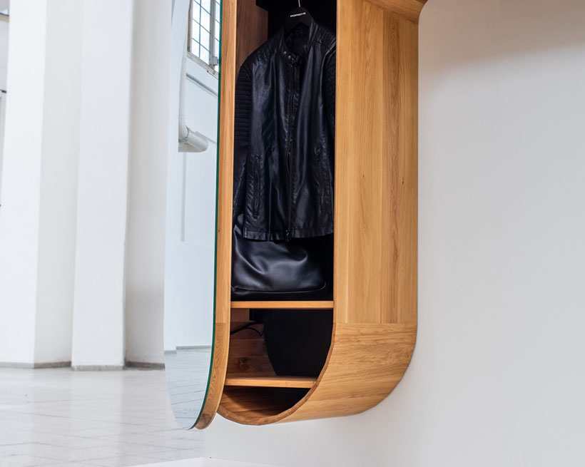 Le concept d'armoire intelligente Oloo combine le bois massif et la technologie 1