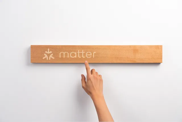 Mui Board - Un morceau de bois qui peut contrôler votre maison intelligente