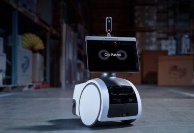 Astro - Amazon transforme son robot en agent de sécurité automatisé