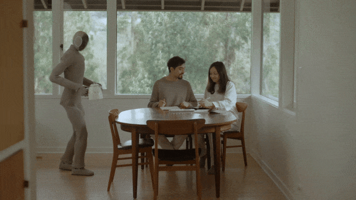 Neo Gamma robot domestique de demain