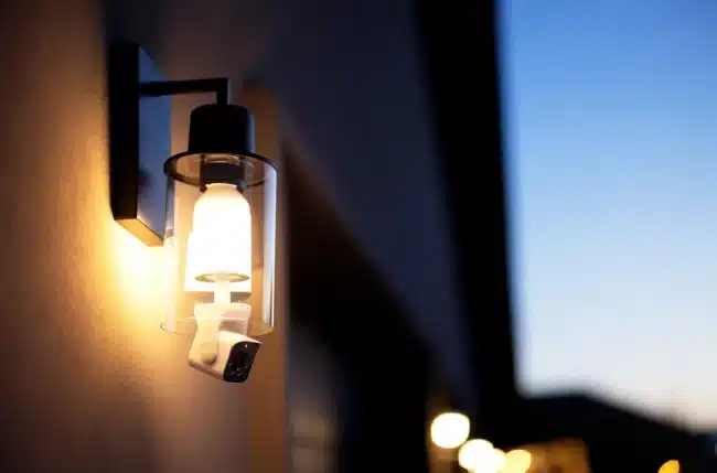 Wyze Bulb Cam la caméra qui se visse comme une ampoule