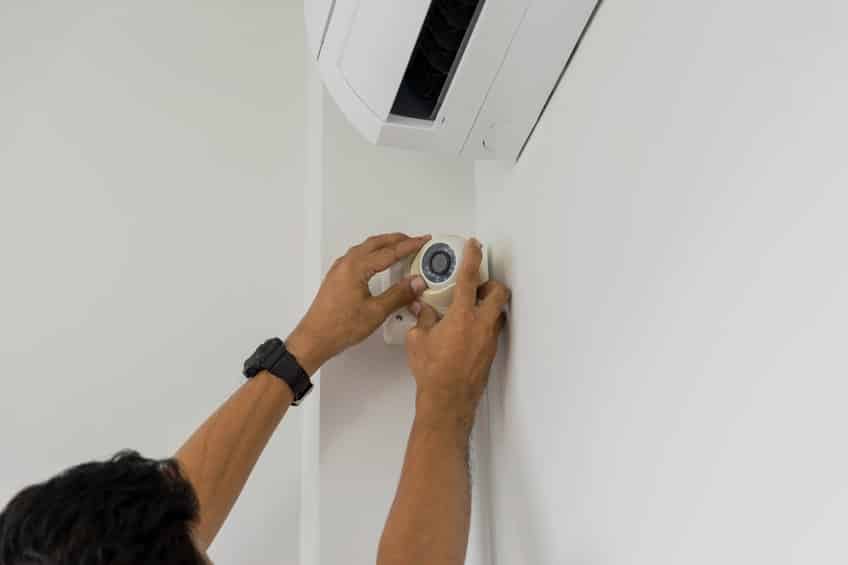 Comment bien choisir sa caméra connectée